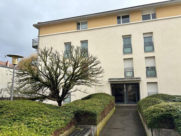 ESSEY-LES-NANCY - APPARTEMENT 3 pièces + PARKING - 69.23 m²