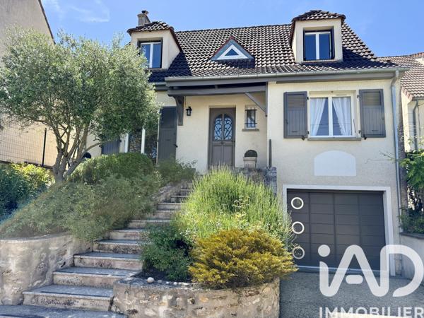 Maison à vendre 6 pièces 156 m² Vaux-le-Pénil