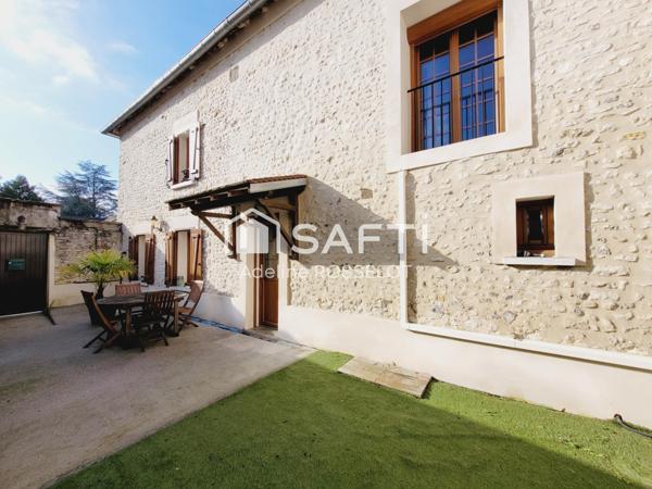 Charme des pierres et des poutres