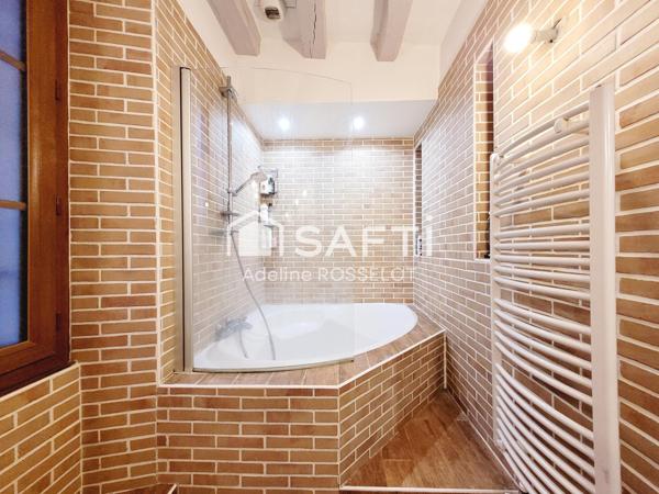 Charme des pierres et des poutres