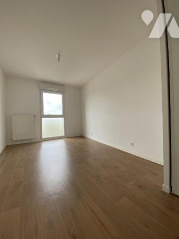 SAINT HERBLAIN BOURG Belles prestations pour ce T3 de 73 m² avec asc et terrasse