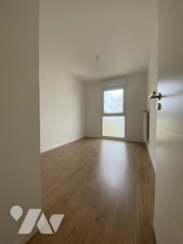 SAINT HERBLAIN BOURG Belles prestations pour ce T3 de 73 m² avec asc et terrasse