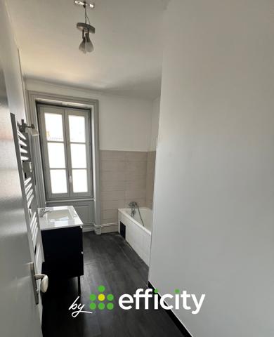 Appartement
         3 pièces
        - 57 m² Exclusivité 139 000 € *