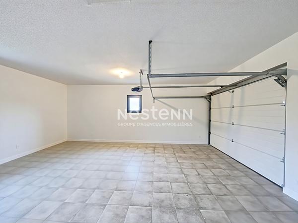 Maison à vendre - CARBONNE - récente de plain-pied de 135m2 avec grand garage de 35m2