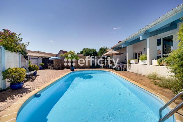 Maison
         5 pièces
        - 127 m² 441 000 € *