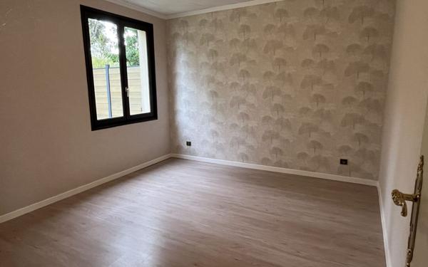 Maison à vendre    6 pièces • 160 m2 Les Clayes-sous-Bois