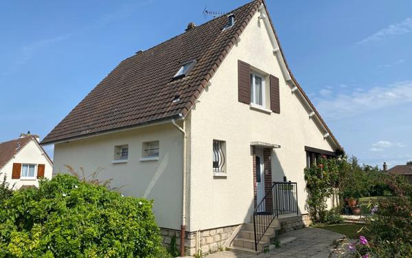 Maison à vendre    4 pièces •  Saint-Marcel