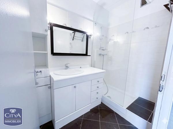 Appartement à vendre 3 pièces 76.55m² Fréjus (83600)
