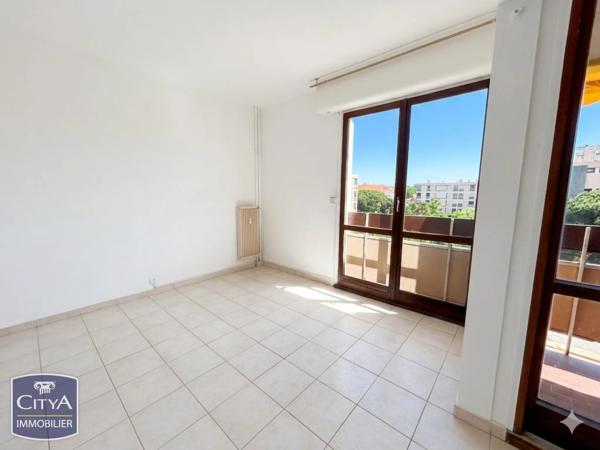 Appartement à vendre 3 pièces 76.55m² Fréjus (83600)