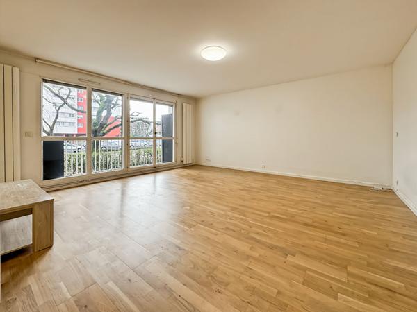 Appartement 2 pièces 55 m2 Rosny Métro Ligne 11