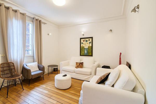 Appartement à PARIS 15EME ARRONDISSEMENT (75015)