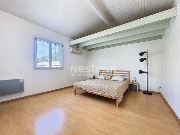 À VENDRE - FONSORBES - Maison 7 pièce(s) 200 m² avec piscine, grand garage en sous-sol, car-port et appartement de 32 m²