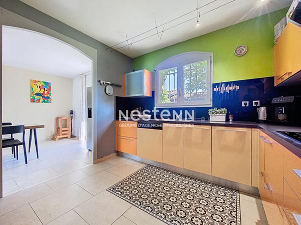 À VENDRE - FONSORBES - Maison 7 pièce(s) 200 m² avec piscine, grand garage en sous-sol, car-port et appartement de 32 m²