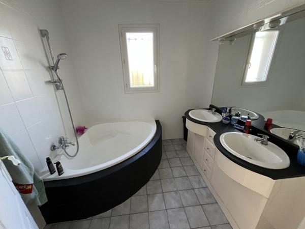 Maison à vendre 265 500 € Prémilhat 7 p 153 m² DPE D