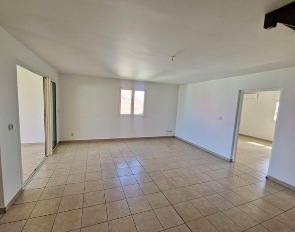 Petit-Bourg (97170) Duplex d’exception T4 – Vue mer imprenable à Petit-Bourg