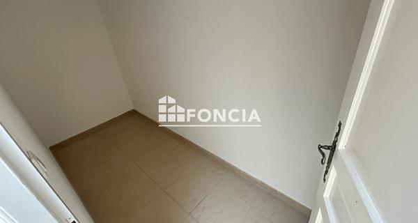 Location Appartement 3 pièces 61.4 m² - Miribel 01700