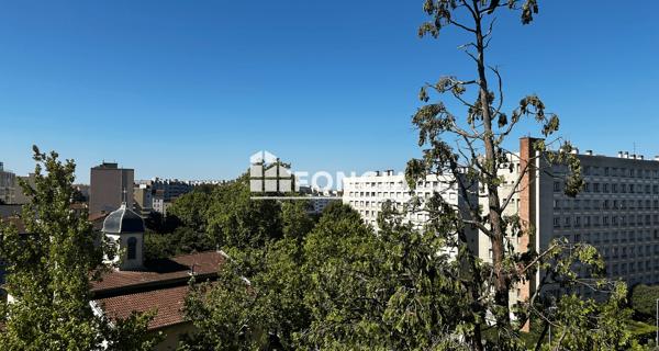 Location Appartement 3 pièces 81.15 m² - Villeurbanne 69100