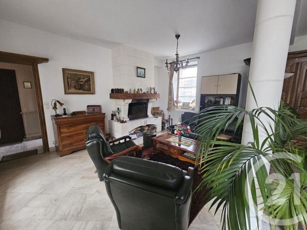 Maison à vendre  9 pièces - 251 m 2   BEAUMONT ST CYR  - 86