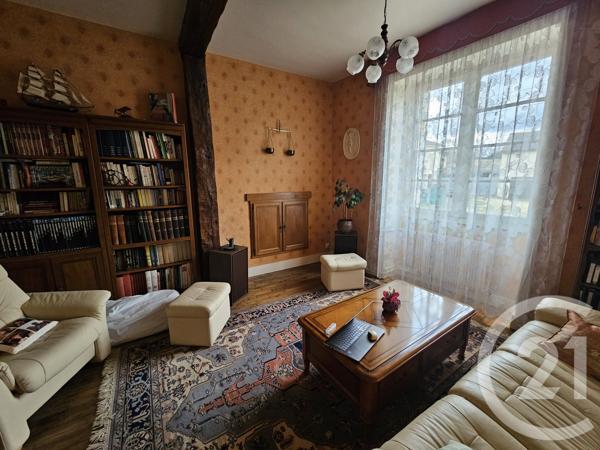 Maison à vendre  9 pièces - 251 m 2   BEAUMONT ST CYR  - 86