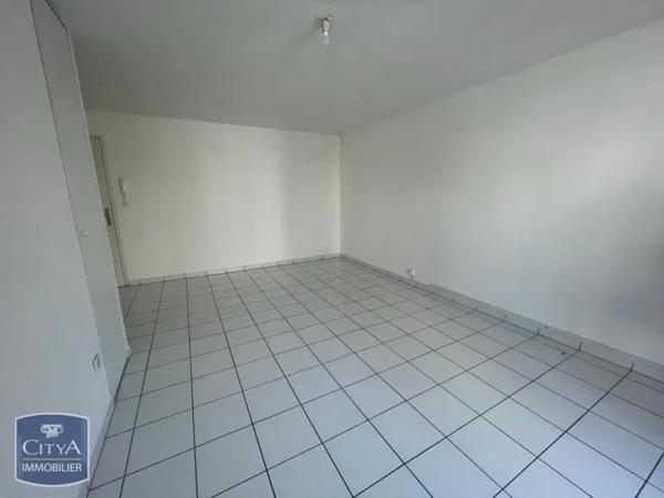 Appartement à louer 2 pièces 46.35m²