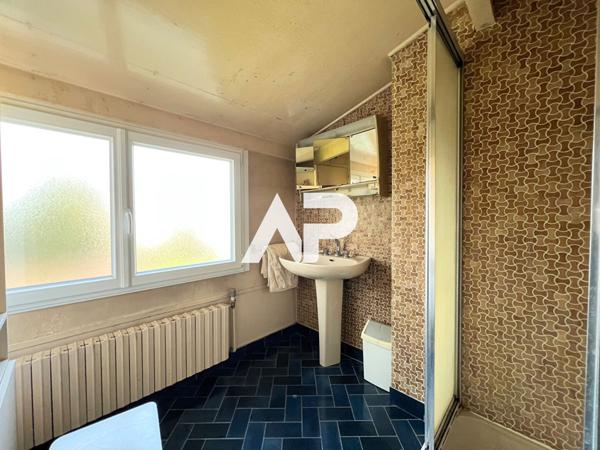 Maison Montmorency 8 pièce(s) 139.51 m² €390 000 ** - Référence 1572