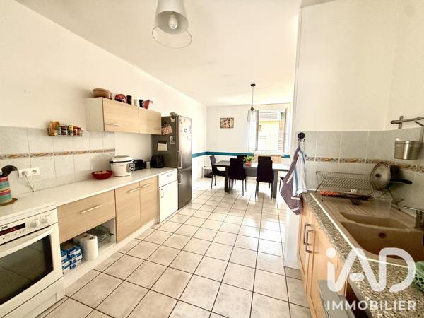 Appartement à vendre 4 pièces 99,9 m² Unieux