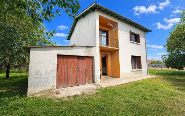 Maison à vendre    5 pièces • 100 m2 Villate