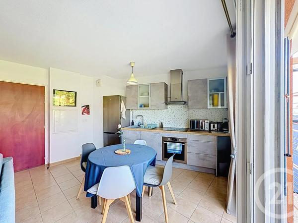 Appartement F2 à vendre  2 pièces - 44,78 m 2   TRETS  - 13