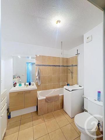 Appartement F2 à vendre  2 pièces - 44,78 m 2   TRETS  - 13