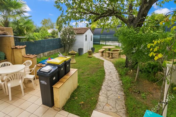 Maison située dans un quartier avec toutes les commodités à pied !