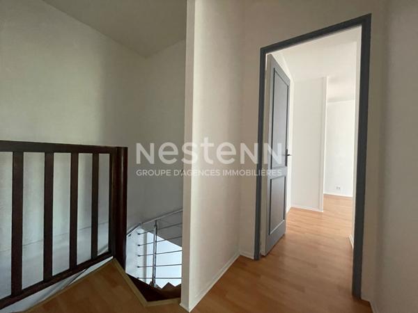 Secteur BORDEAUX Gallieni Maison d'environ 94 m2 avec jardin privatif et stationnement