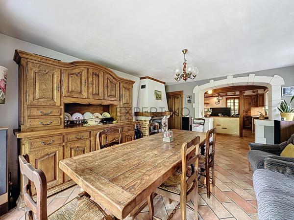 Sennecey-le-Grand (71240) Charmante maison avec gîte indépendant à Sennecey-le-Grand : Calme, Potentiel et Revenu