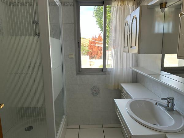 Grande maison familiale de 193.96 m2 avec piscine à Rochefort