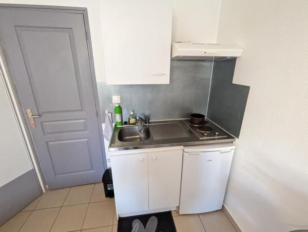 Appartement 1 pièce(s) 18.9 m²