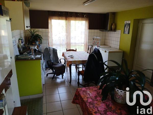 Maison à vendre 7 pièces 188 m² Saint-Brice-de-Landelles