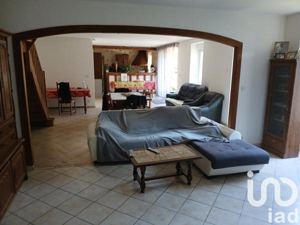 Maison à vendre 7 pièces 188 m² Saint-Brice-de-Landelles