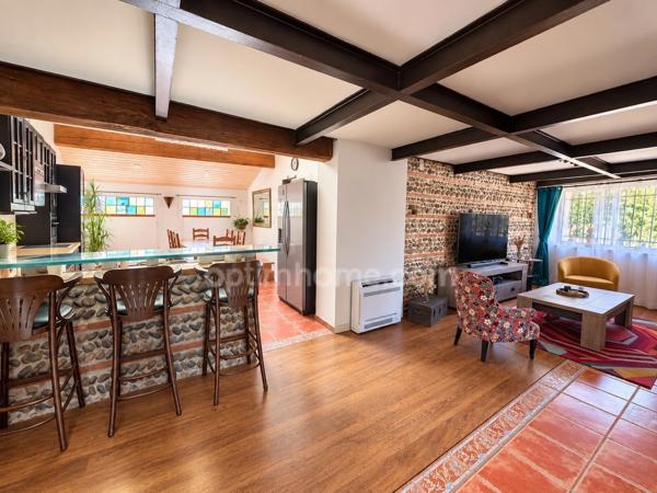 Maison 5 pièces - 186 m2 - GAGNAC SUR GARONNE (31)