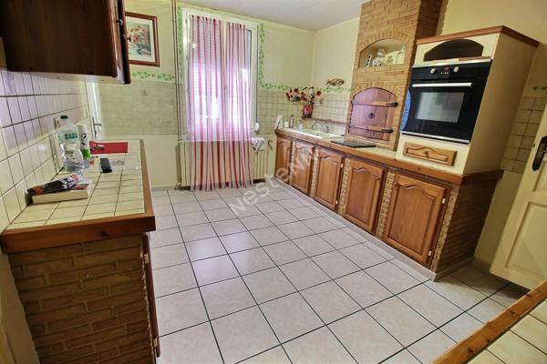 Villeneuve sur Aisne : maison confort de plain-pied - 3 chambres - 1 bureau