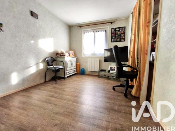 Maison à vendre 5 pièces 111 m² Riom