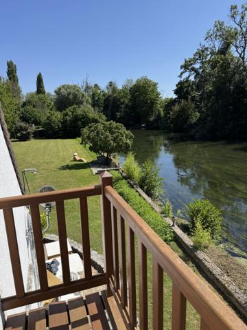 Abondant (28410) Maison au bord de l'Eure