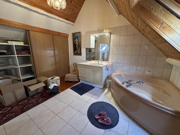 Abondant (28410) Maison au bord de l'Eure