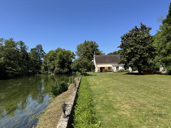 Abondant (28410) Maison au bord de l'Eure