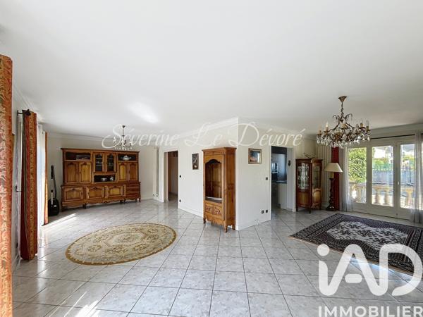 Maison à vendre 10 pièces 165 m² Saint-Prix