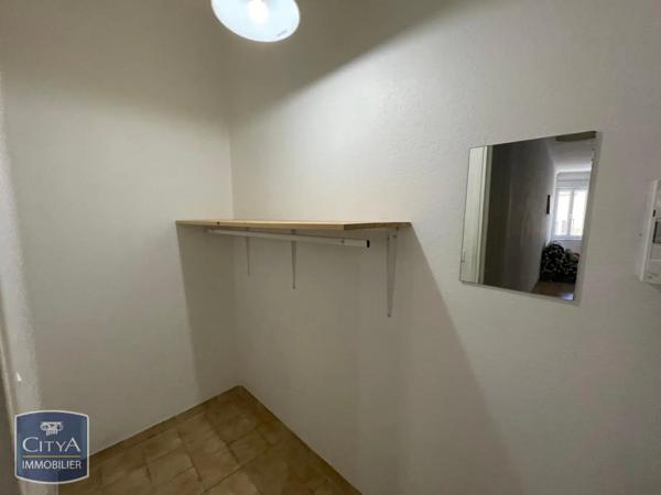 Appartement à louer 1 pièce 43.16m² Nîmes (30000)