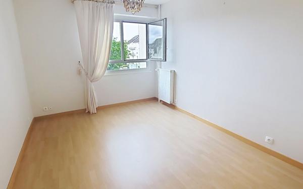 Appartement à vendre    6 pièces • 116,07 m2 Joué-lès-Tours