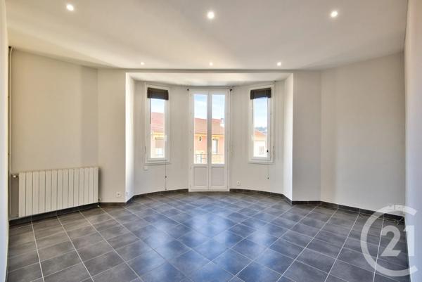 Appartement F3 à vendre  3 pièces - 78,53 m 2   ST LAURENT DU VAR  - 06