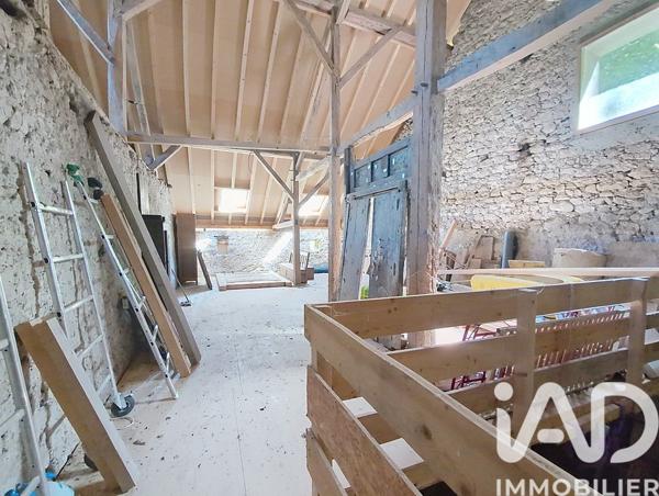 Maison à vendre 8 pièces 80 m² Chézery-Forens