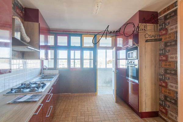 Appartement T4 – 112 m² – Ascenseur – Garage – Cœur de Brest