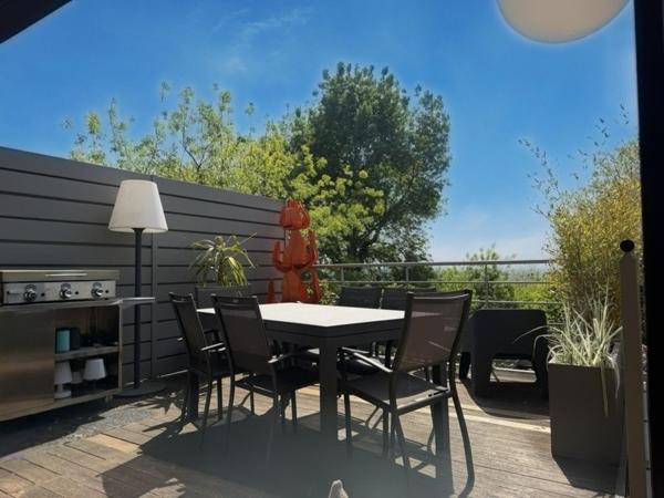Maison de Village T7, jardin arboré et piscine