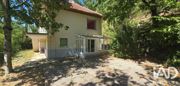 Maison à vendre 6 pièces 109 m² Meaulne-Vitray